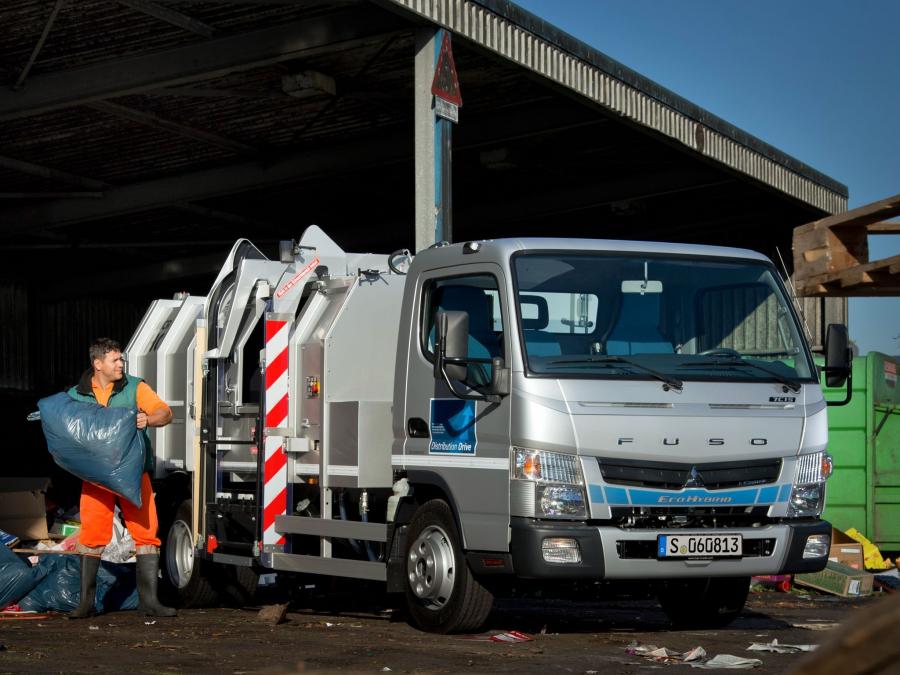  Mitsubishi Fuso Canter 7C15 Eco Hybrid 2012 года  (фото 14 из 19)